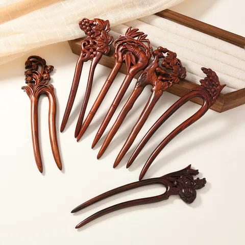 Vintage Red Sandalwood Hair Stick Exquisite Carved U-Shaped Hairpin For Women Chinese Style Retro Wooden Hair Accessories