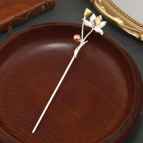 Vintage Chinese Style Lotus Hair Stick Matte Gold Silver Alloy Artificial Pearl Tassel Hair Pin For Women Hanfu Hair Accessories