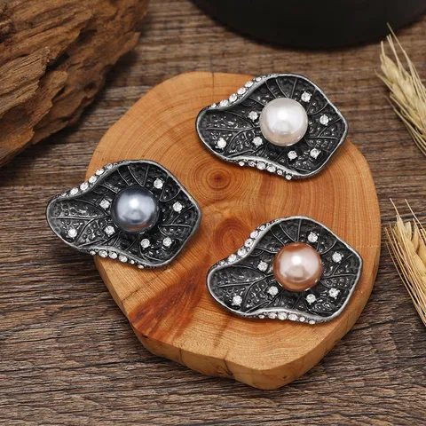 Vintage Chinese Style Bamboo Lotus Leaf Brooch For Women Zinc Alloy Artificial Pearl Rhinestone Pin Retro Clothing Accessories