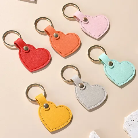 Herzförmiger Leder Schlüsselanhänger Mode PU Leder Herz Tasche Anhänger Für Autoschlüssel Damen Handtasche Rucksack Zubehör Geschenk