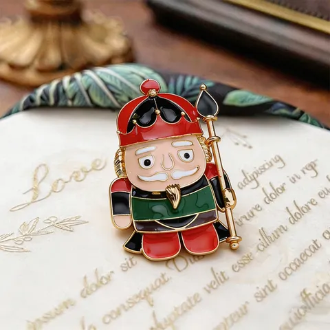 Vintage Nutcracker Soldier Brooch Pin Cute Enamel Zinc Alloy Guard Lapel Pin Cartoon Character Decoration For Women Men Jewelry