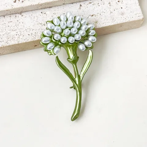Elegant Green Enamel Dandelion Flower Brooch With Artificial Pearl Zinc Alloy Plant Pin For Women Suit Coat Jewelry Gift