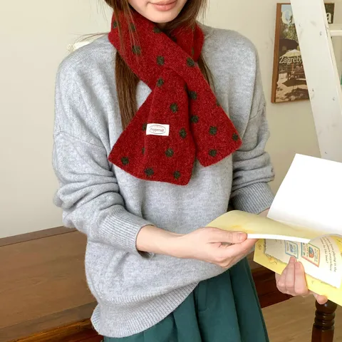 Vintage Polka Dot Cross-Over Neck Warmer Scarf For Women Double-Sided Two-Tone Wool Blend Knit Scarf Autumn Winter Warm Neckwear Elegant Collar Scarf Decorative Small領巾