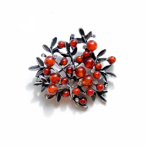 Vintage Alloy Branch Red Stone Brooch Pin Retro Tree Fruit Suit Sweater Scarf Buckle Corsage Jewelry For Women Men