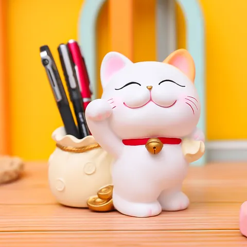 Creative Resin Lucky Cat Piggy Bank Pen Holder Cute Feng Shui Cat Desktop Storage Ornament Festive Home Decor Gift