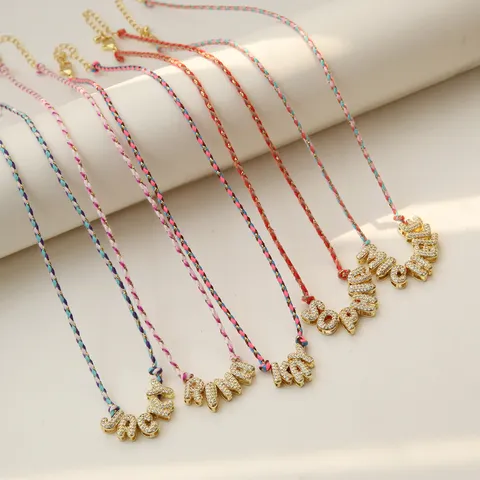 Collana con Nome Fai da Te Pendente Alfabeto a Bolle 3D in Corda Colorata Intrecciata a Mano Pendente a Lettera Iniziale in Rame e Zirconia Gioielli Donna