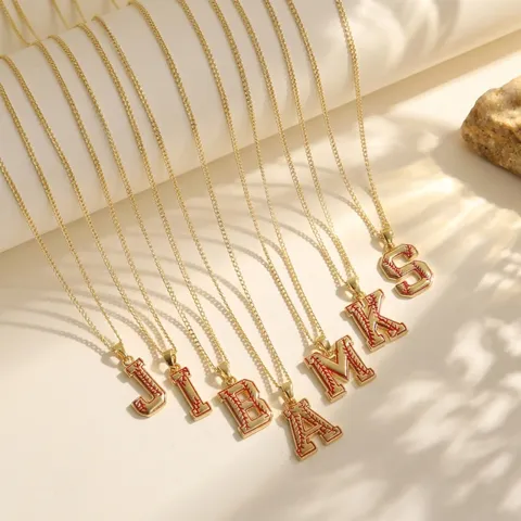 Collier Pendentif Lettre Alphabet en Laiton Émaillé Thème Baseball Sport Or Collier Initiale Personnalisé Bijoux pour Femmes