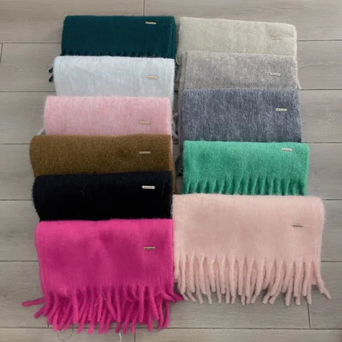 Minimalistischer Wollmischung Einfarbiger Schal Weicher Warmer Schal Dicke Quaste Zopf Wickel Für Winter Pendeln Alltag