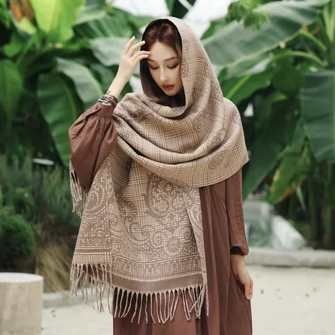 Women's Winter Warm Scarf Vintage Plaid Paisley Cashmere Feel Shawl Long Tassel Blanket Wrap Outerwear Cape