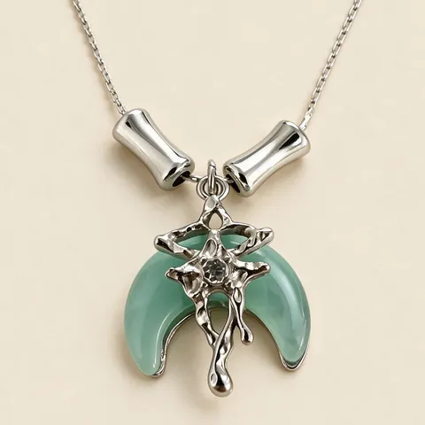 Collier Croissant de Lune Vert Menthe Niche Haut de Gamme Argent Liquide Starlight Style Doux Cool Pendentif Bijou Cadeau
