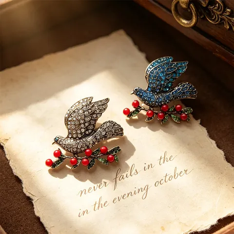 Vintage Peace Dove Brooch For Women Light Luxury Rhinestone Bird Pin With Red Artificial Pearl Berries Animal Corsage Jewelry