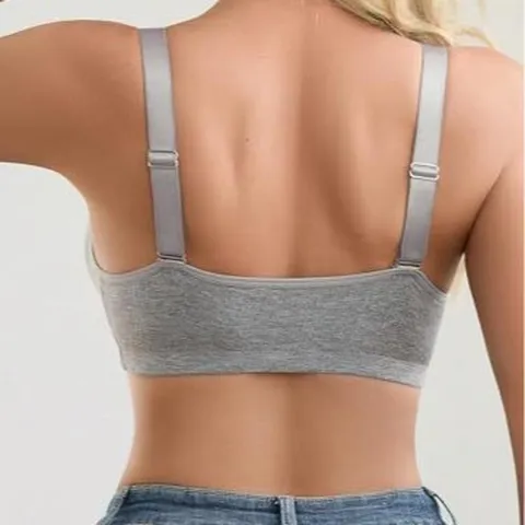 Women's French Sexy Lace Bra Viscose Blend Front Buckle V-Neck Ultra-Thin Mesh Gathering Push Up Underwear Daily