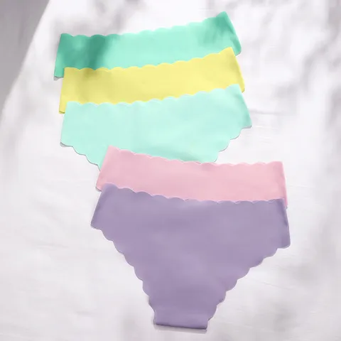 Women's Seamless Ice Silk Panties Low Waist Wavy Cloud Edge Breathable Soft Comfortable Daily Underwear Ladies Briefs