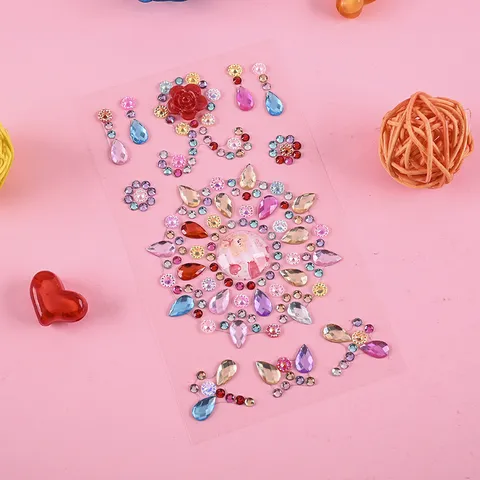 DIY Acryl Strass Aufkleber Für Mädchen Thermoskanne Kühlschrank Handyhülle Dekoration Bunte Edelstein Aufkleber Blumen Schmetterling Muster
