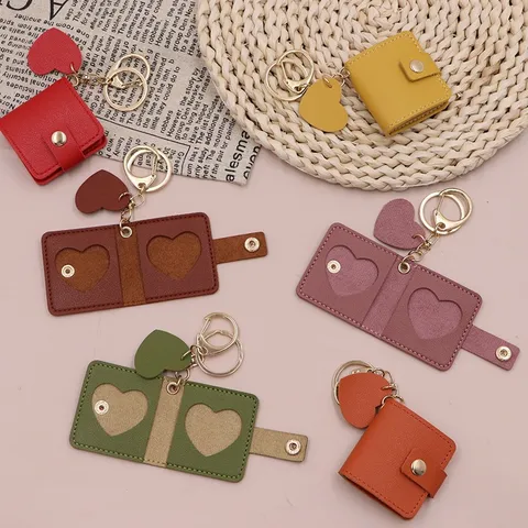 Minimalist Leather Photo Frame Keychain Mini Heart Cutout Picture Storage Holder Wallet Couples Portrait Album Key Ring Bag Charm Pendant Gift