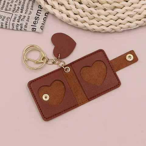 Minimalist Leather Photo Frame Keychain Mini Heart Cutout Picture Storage Holder Wallet Couples Portrait Album Key Ring Bag Charm Pendant Gift