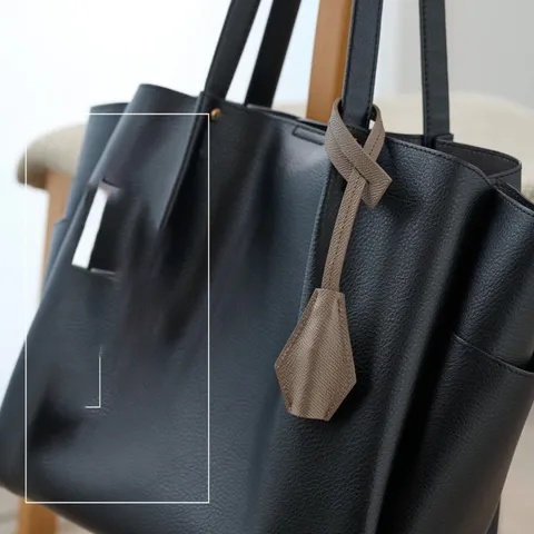 Haustier Einäscherungsasche Kapsel PU Leder Schlüsselanhänger Tragbare Gedenkurne Clochette Tasche Charme Anhänger Gedenkschmuck