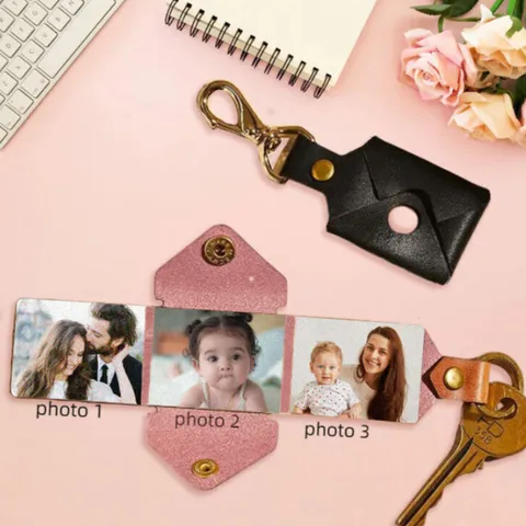 Foldable PU Leather Photo Frame Keychain Envelope Style Personalized Picture Keepsake Key Ring Holder Bag Charm Gift