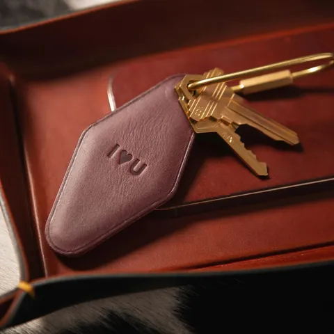 Vintage PU Leather Rhombus Keychain With Brass Keyring Retro Diamond Shaped Key Ring For Car Home Keys Unisex Accessories