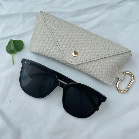 Portable PU Leather Straw Woven Pattern Glasses Case Minimalist Envelope Sunglasses Storage Pouch Bag With Metal Hook For Travel