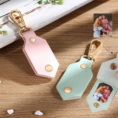 Mini PU Leather Photo Frame Keychain Creative DIY Lovers Picture Holder Bag Pendant Metal Snap Clasp Keychain Ring Ornament Gift