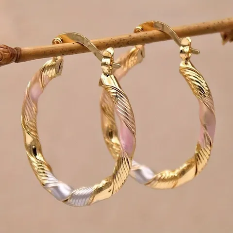 Vintage Zinklegering Geometrische Ronde Creolen Voor Dames Driekleurige Gedraaide In elkaar Grijpende Creolen Creatieve Dagelijkse Sieraden