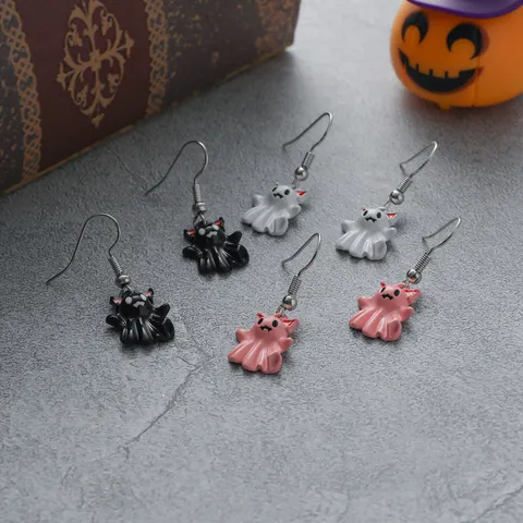 Σκουλαρίκια Φάντασμα Κινουμένων Σχεδίων Halloween από Βαμμένο Κράμα Τριών Χρωμάτων Με Καρφίτσα από Ανοξείδωτο Ατσάλι Αστεία Κοσμήματα
