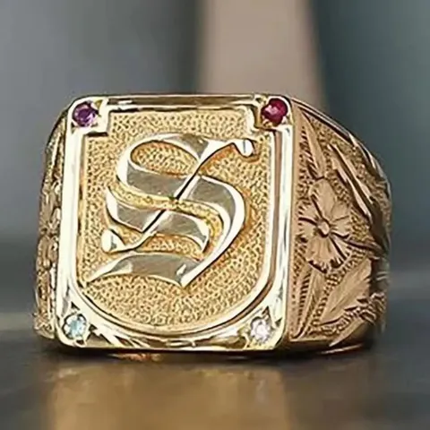 Vintage Luxurious Alloy Rhinestone Signet Ring For Men Gold Plated Gothic Initial S Letter Square Finger Ring Engraved Flower Band Ring Hip Hop Jewelry
