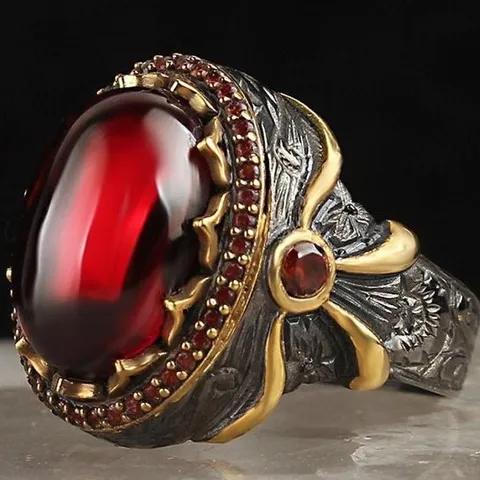 Vintage Palace Two-Tone Electroplated Alloy Ring Red Oval Ruby Glass Inlaid Rhinestone Engraved Floral Finger Ring For Women