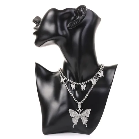Trendy Alloy Rhinestone Butterfly Pendant Necklace For Women Double Layered Claw Chain Punk Western Style Gold Silver Jewelry Accessory