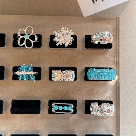 Vintage Blue Rhinestone Alloy Open Ring For Women Elegant Geometric Flower Adjustable Finger Ring Niche Design Aesthetic Jewelry Gift
