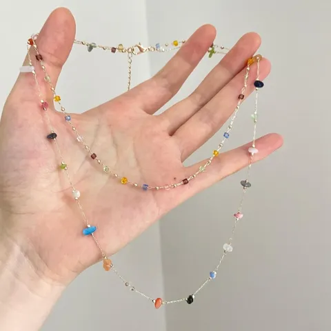 Summer Dopamine Colorful Crushed Stone Beaded Necklace Alloy Glass Irregular Design Clavicle Chain for Women Fashion Jewelry Accessory