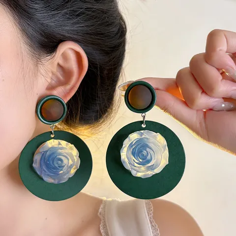 Vintage Geometric Wood Resin Flower Earrings For Women Niche Aesthetic Blue Flower Stud Earrings With 925 Sterling Silver Post