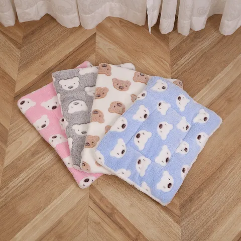 Pet Blanket Thickened Warm Flannel Cute Cartoon Dog Cat Sleeping Mat Soft Fleece Puppy Bed
