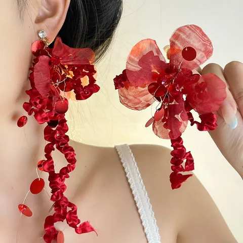 Orecchini Pendenti Romantici in Filato Acrilico Rosso con Nappa e Paillettes Orecchini Vintage da Sposa con Strass per Donna Gioielli da Matrimonio Regalo