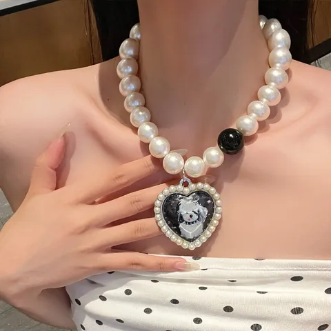 Alloy Künstliche Perle Strass Herz Anhänger Halskette Mode Einzigartig Süß Haustier Hund Bild Schlüsselbein Kette Für Damen