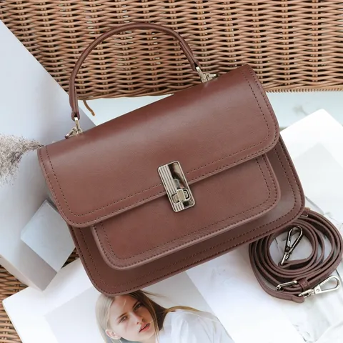 Women Fashion Genuine Leather Single Shoulder Crossbody Bag Top Layer Cowhide Lock Buckle Small Square Bag