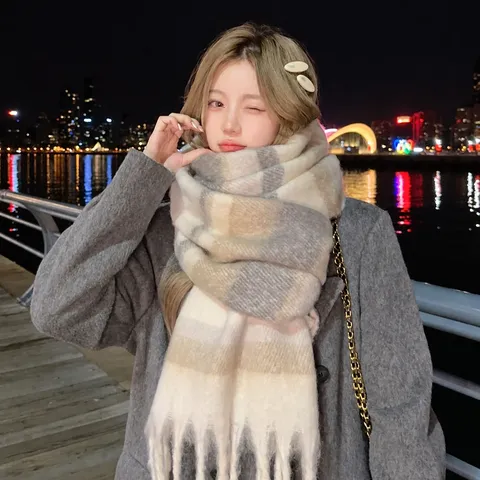Women Winter Warm Cashmere Scarf Long Tassel Striped Soft Chic Commuter Neck Scarf Fashion Thermal Wrap Shawl