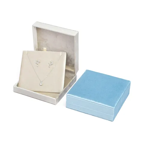 Luxury Velvet Square Flip Top Necklace Box Pendant Display Box Premium Flocking Jewelry Packaging Organizer Gift Box