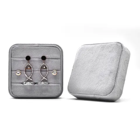 Portable Velvet Ring Box Small Jewelry Display Storage Case Square Travel Ring Holder Organizer For Women