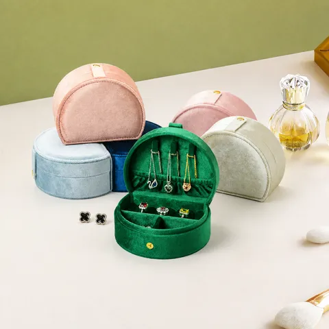 Boîte à Bijoux en Velours Portable Voyage Bague Boucle d'Oreille Collier Rangement Organisateur Étui Petit Rond Présentoir Cadeau Pour Femmes