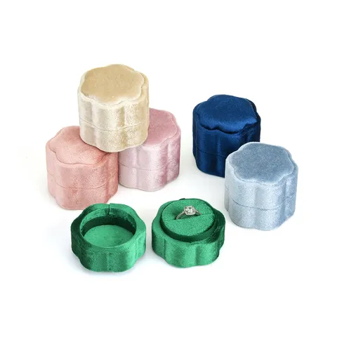 Boîte à Bague en Velours Pétale Haut de Gamme Boîte de Rangement de Bijoux Mini Portable pour Présentation de Bague de Mariage