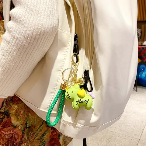 Süßer Leder Herz Pony Schlüsselanhänger Geflochtene Kordel Tier Anhänger Mit Glocke Für Taschen Handyhülle Dekoration Paare Freunde Geschenk