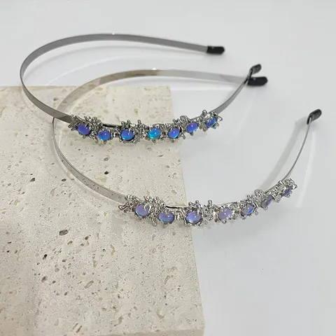Cerchietto Metallo Punk Texture Lava Vintage Irregolare Plissettato Hoop Con Pietra di Luna Artificiale Donna Accessori