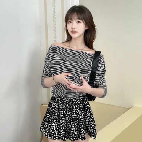 Damen Lässig Hoher Bund Blumenprint A-Linie Minirock Sommer Herbst Mode Rüschensaum Kurze Röcke Streetwear