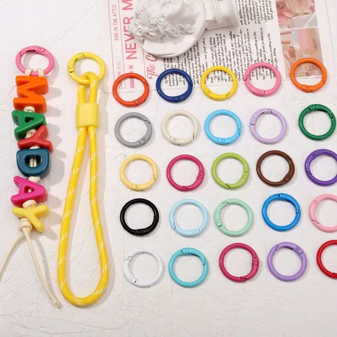Hebillas de Anillo en O de Resorte Redondas de Aleación Pintada Colorida Exquisito Gancho de Mosquetón para Bolso Llavero Bricolaje