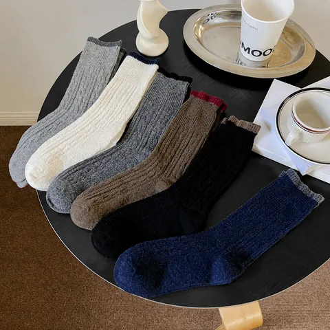Women Autumn Winter Wool Blend Mid-Tube Socks Contrast Lace Trim Cable Knit Casual Daily Warm Hosiery Free Size