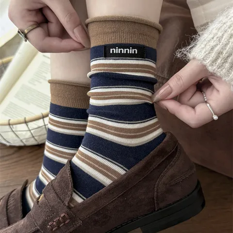 Women Vintage Striped Slouch Socks Cotton Casual Crew Socks Rolled Cuff Letter Label Fall Winter Fashion Hosiery