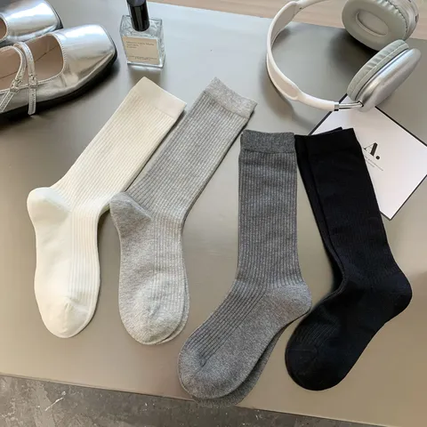 Women's Casual Cotton Crew Socks Japanese Style Solid Color Ribbed Mid-Calf Socks Fashion Fall Winter Daily Hosiery