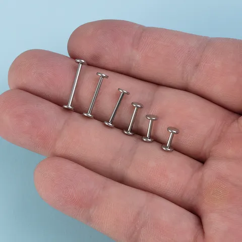 G23 Titan ASTM F136 Labret Stecker Innengewinde Lippenring Ohrknorpel Piercing Flache Rückseite Runde Scheibe Körperschmuck